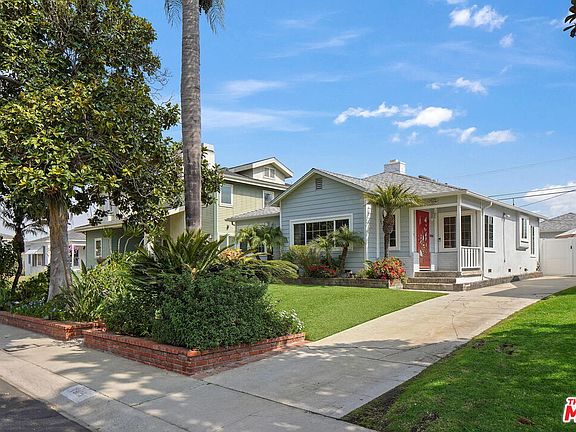4th image of 7906 McConnell Ave