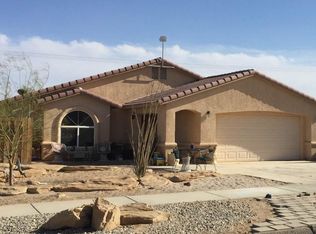 1303 Riviera Cir, Thermal, CA 92274