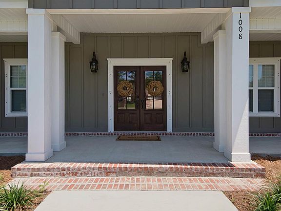 4th image of 1008 Coronado Ct