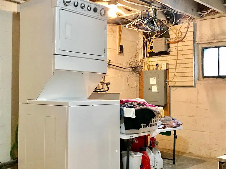 basement laundry, private basement for the 1st floor tenants
