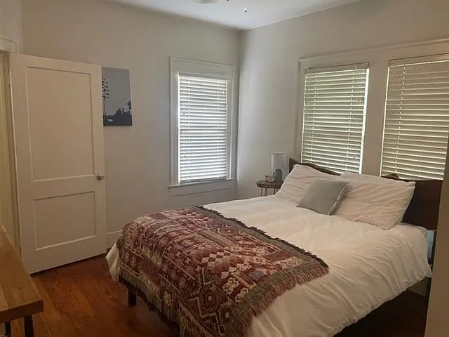 4105 McKinney St #B — Photo 19
