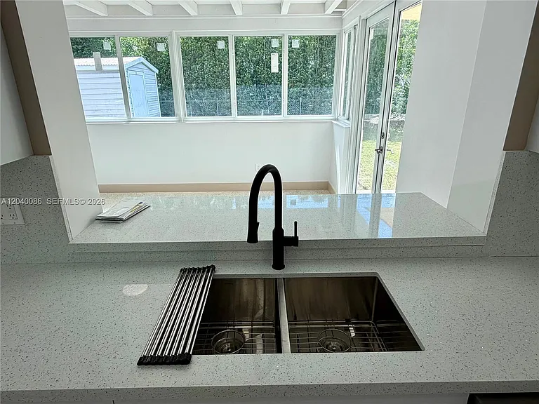 8235 SW 62nd Pl — Photo 16