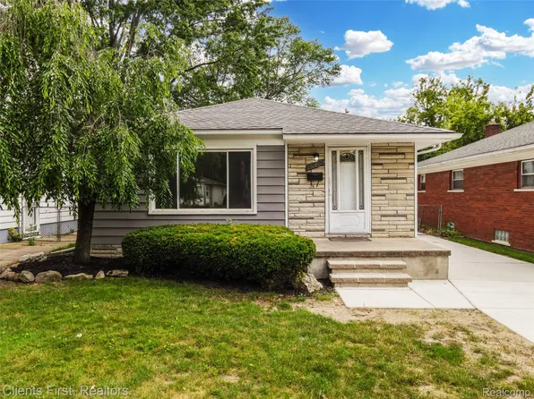 18473 Olympia, Redford, MI 48240