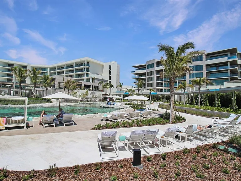 1581 Gulf Of Mexico Dr #307 — Photo 44