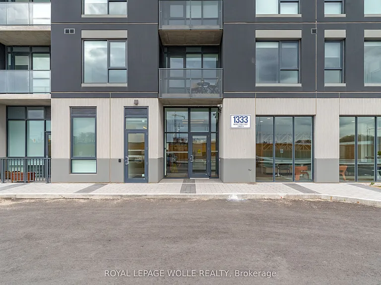 1333 Weber St E #603 — Photo 35