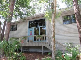 297 Magnolia St, Atlantic Beach, FL 32233