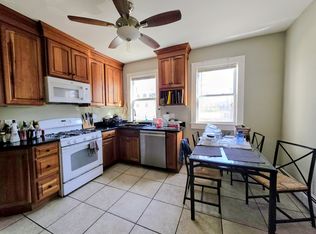 166 Magazine St #1, Cambridge, MA 02139