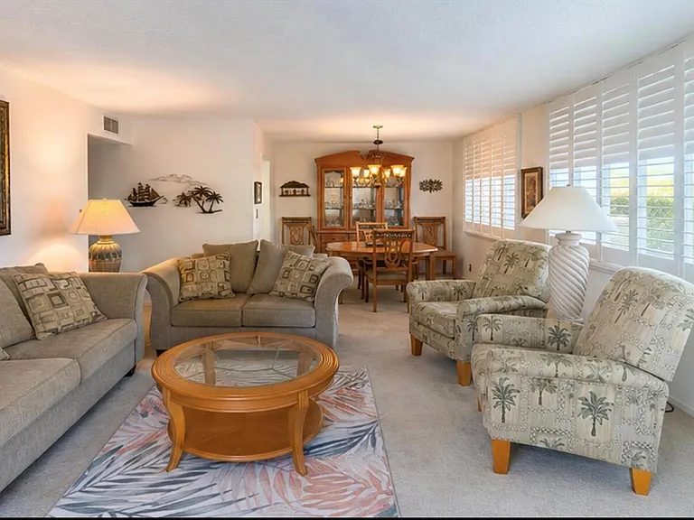 2121 N Ocean Blvd #201W — Photo 4
