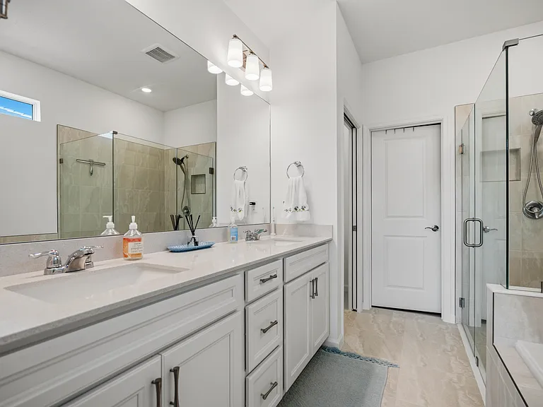 4265 SW Cornerstone Way — Photo 13