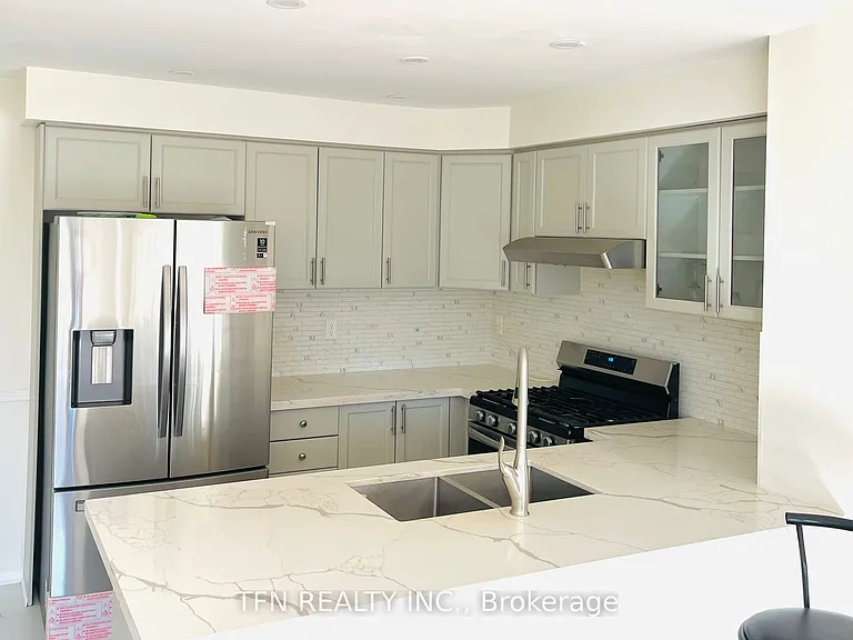 5846 Delle Donne Dr — Photo 2