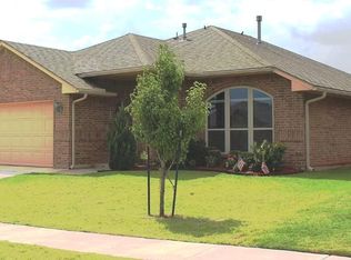 3049 NW 182nd Ter, Edmond, OK 73012