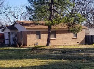 109 Ridgecrest Dr, Euless, TX 76040