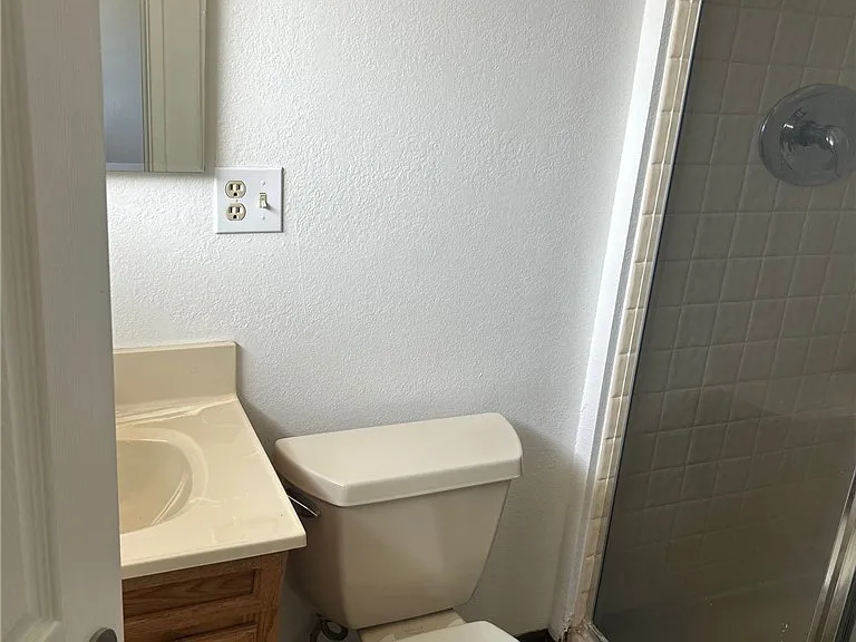 1276 Evergreen St — Photo 12