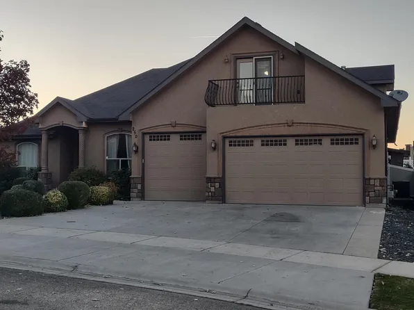 250 E Alexis Loop, Nampa, ID 83686