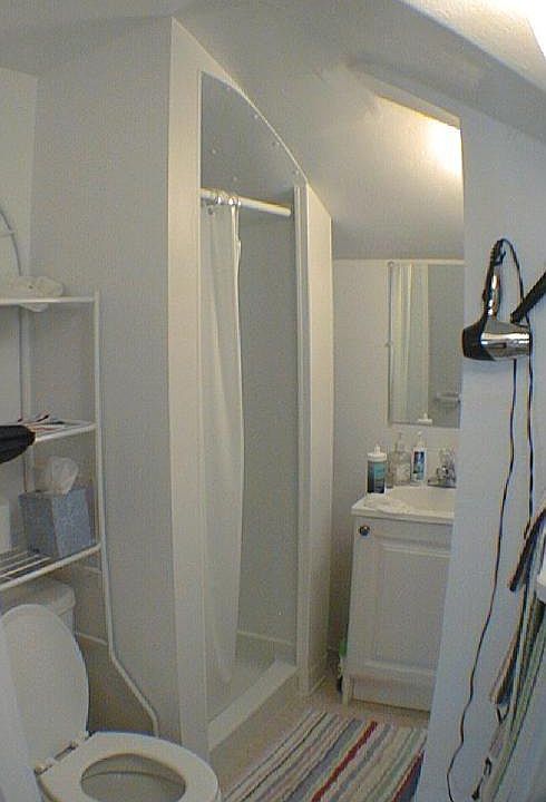 2nd image of 459 N 5th St APT 6