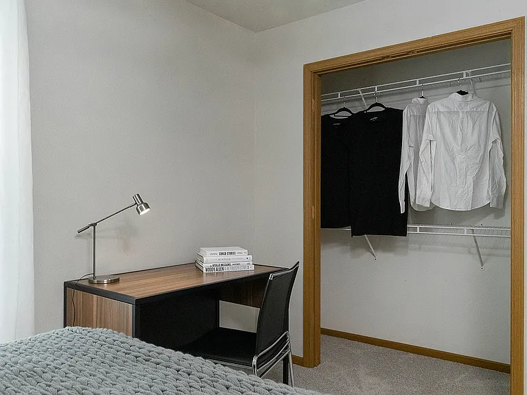 5149 Commercial Dr — Photo 13