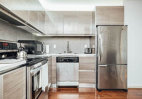2nd image of 40 N 4th St #7R