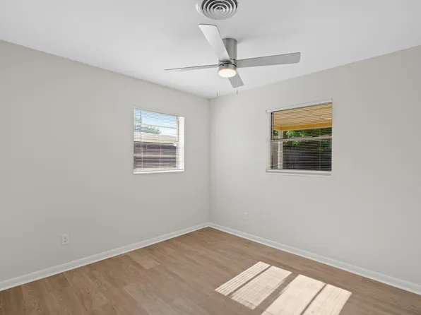 2290 NE Rustic Way, Jensen Beach, FL 34957