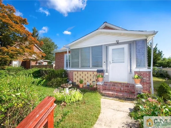 149 Stevens Ave, Jamesburg, NJ 08831
