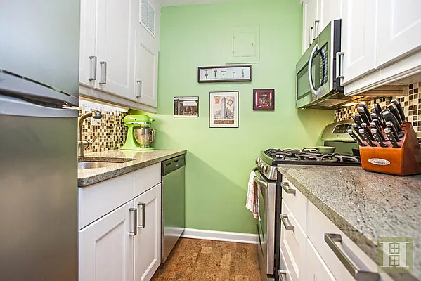 Sold by Halstead Real Estate | media 4