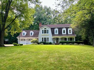 5305 W Pineridge Rd, Muncie, IN 47304