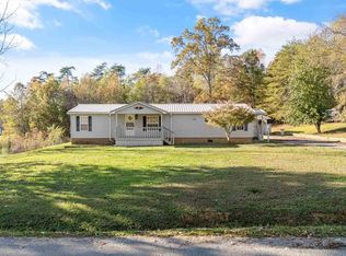 724 Debbie Dr, Spring City, TN 37381