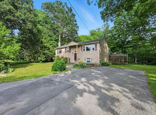 32 Maple St, Medway, MA 02053