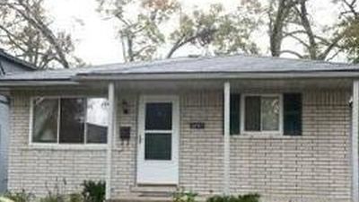 8449 Yale Ave, Oak Park, MI, 48237