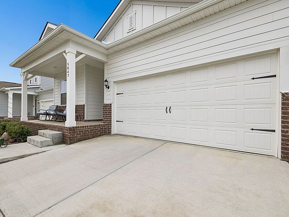 4th image of 5043 Mifford Dr