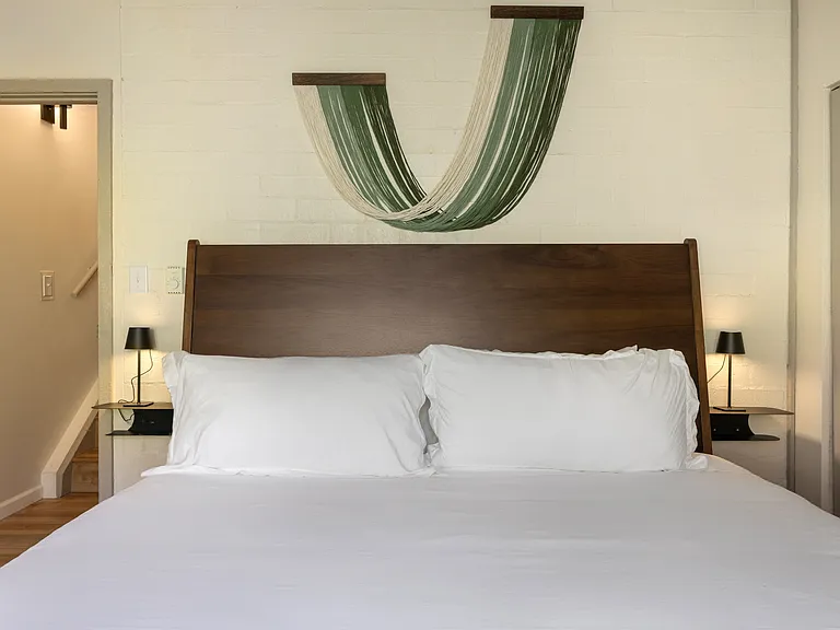 Lower Level Bedroom 2 | Kingsize Bed