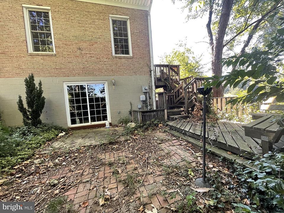 2nd image of 5520 Beaconsfield Ct