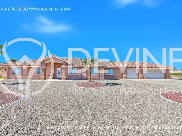 7236 Barker Rd, Oak Hills, CA 92344