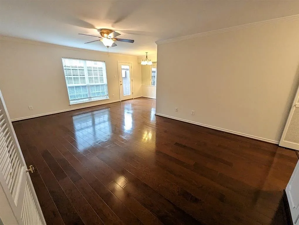 1 bed, 1.0 bath, 894 sqft, $1,725 — Photo 4