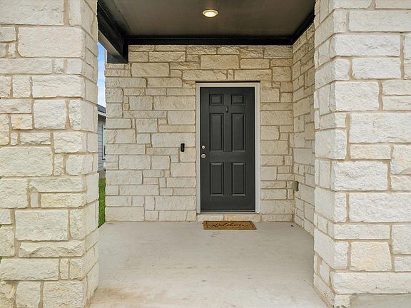 2nd image of 157 Lt Rusty Dr