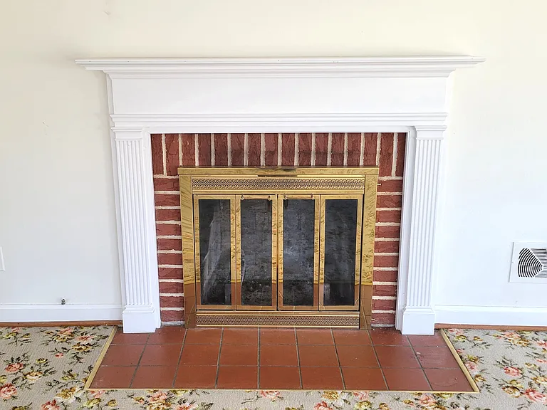 Living room decorative, nonfunctional fireplace
