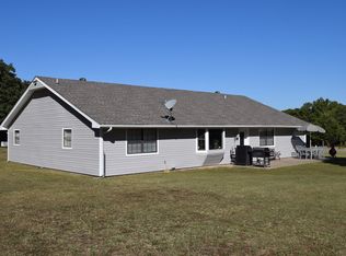 32 Whispering Oaks Dr., Shawnee, OK 74804