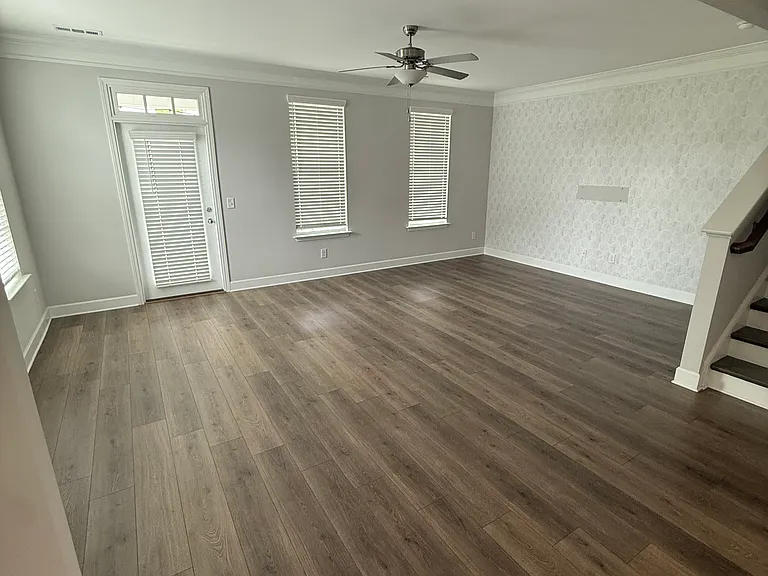 607 Heck Ln — Photo 20