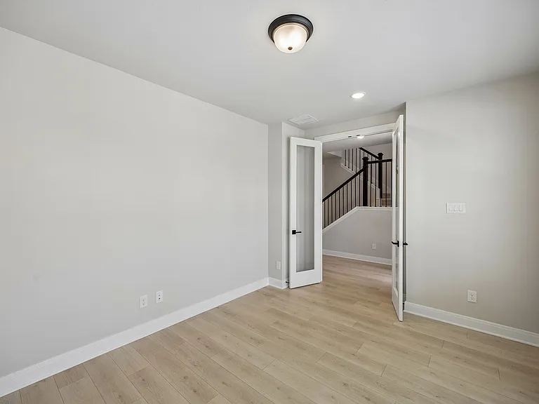 4816 Maxwell Dr — Photo 14