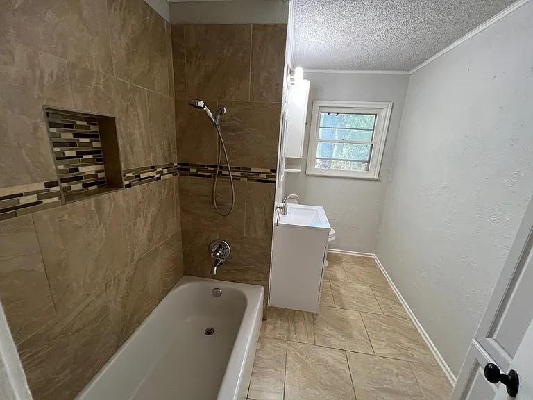 213 Wanda Way #1 — Photo 24