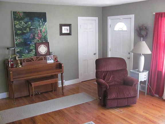 Main Floor Living Room