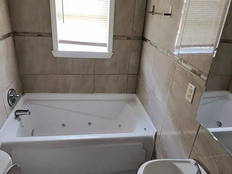 2196 Lyon Ave #2196 — Photo 11