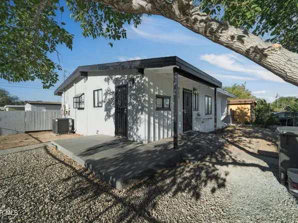 727 W Avenue H8, Lancaster, CA 93534