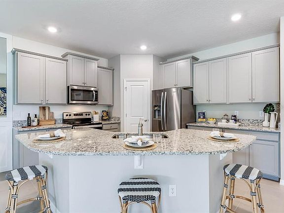 6th image of this home