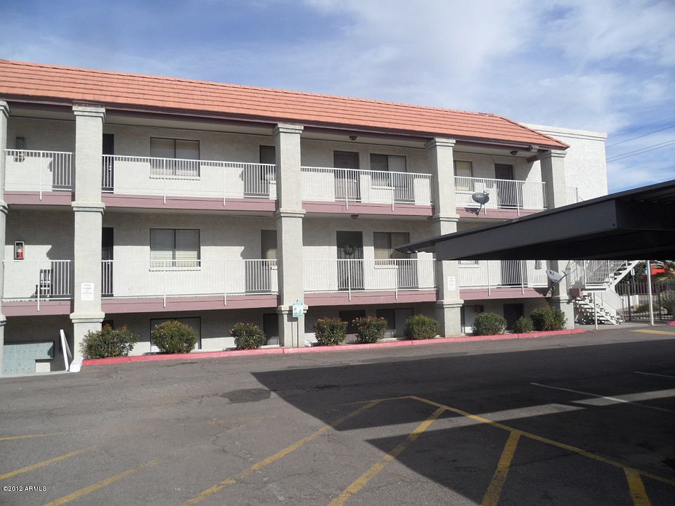 1st image of 21622 N 23rd Ave Unit 303B
