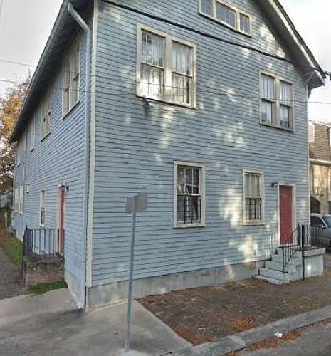2531 Annunciation St Photo 1