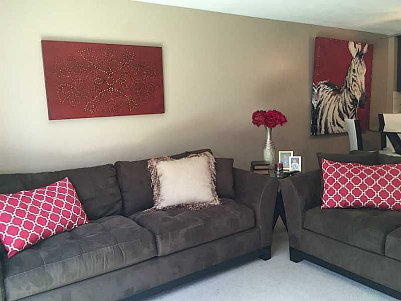 2nd image of 200 Woodlawn Ave APT 111