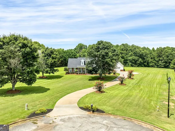 174 Oakview Way, Roanoke, AL 36274