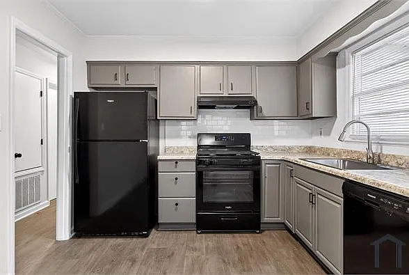 2637 Dalecrest Dr — Photo 9