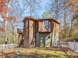 83 Cascades Pkwy, Nebo, NC 28761