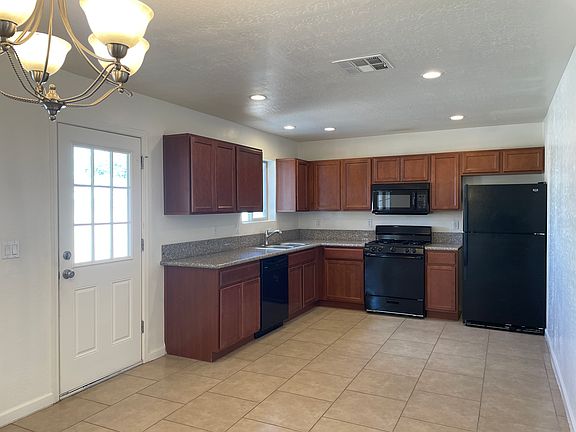 Kitchen_03232023